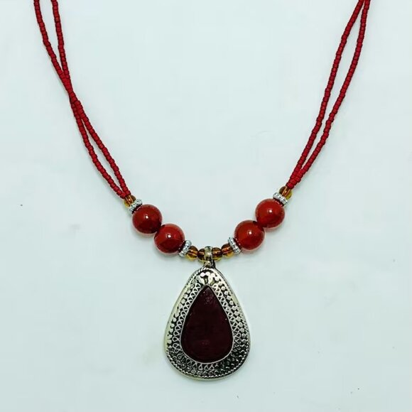 Red Beaded Pendant Necklace, Ethnic Unique Necklace, Beaded Chain Handmade - Picture 3 of 8